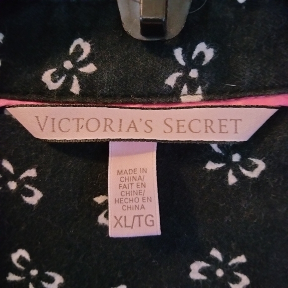 Victoria's Secret Pajama Set Plaids & Bows Sz. XL - Picture 3 of 16